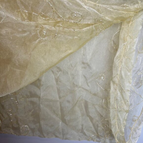 Yellow sheer scarf - Picture 3 of 6